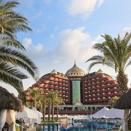 Delphin Palace Üdülőközpont 5*