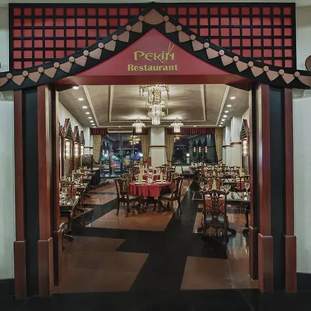 Delphin Palace Üdülőközpont